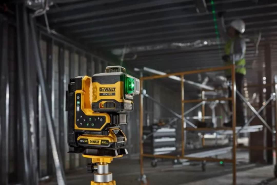 Lasery krzyżowe od Mensury. Jakie funkcje naprawdę ułatwiają pracę?