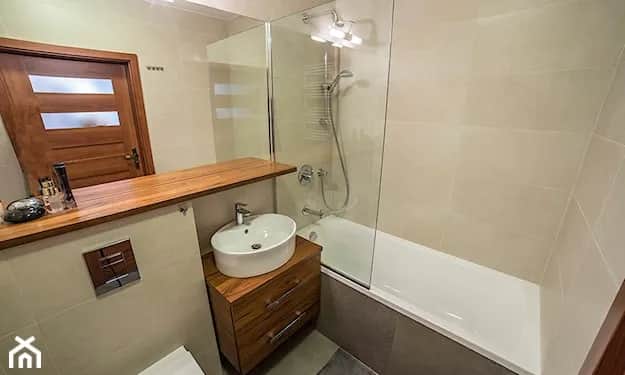 Jakie kafelki do małej łazienki? Inspiracje i praktyczne porady